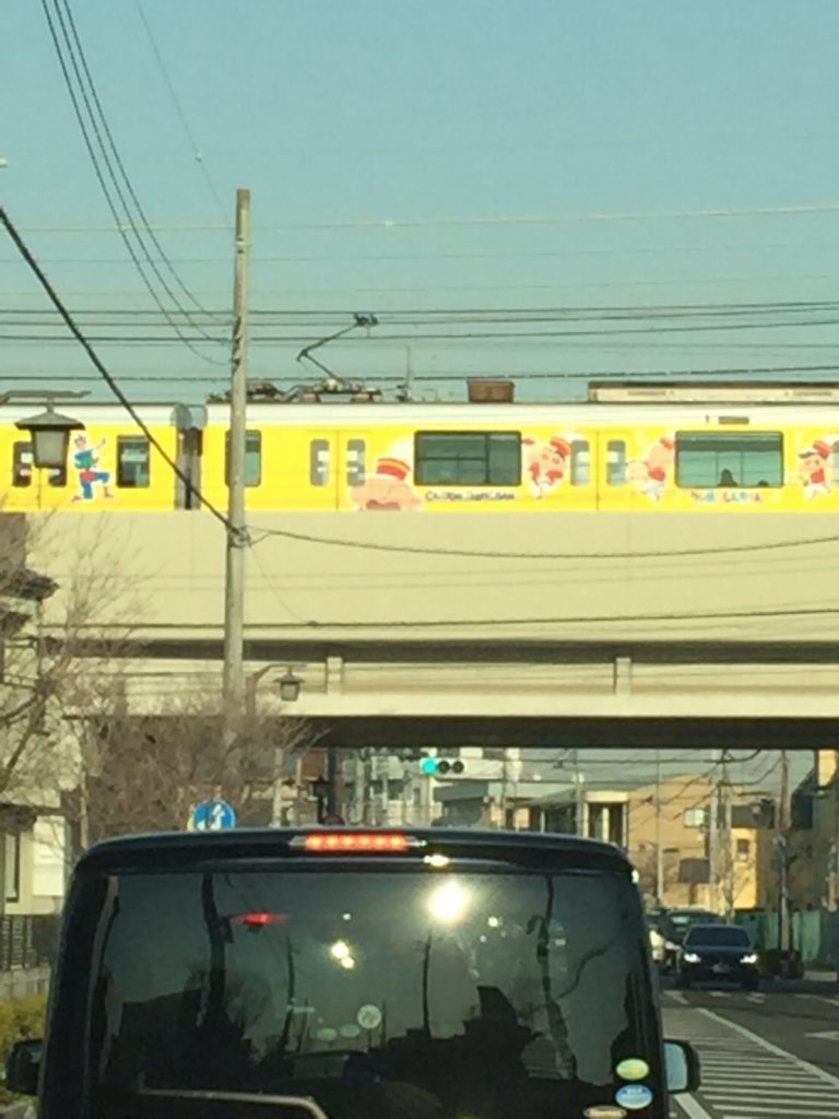 東武スカイツリーラインクレヨンしんちゃん列車が・・・
